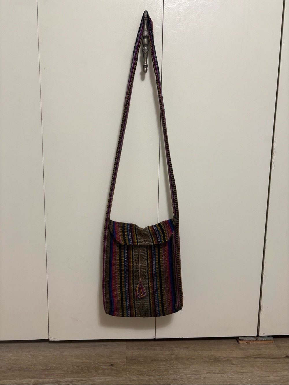Artesanias De Pinzon Handmade Boho Woven Crossbody Bag Multicolor Stripe